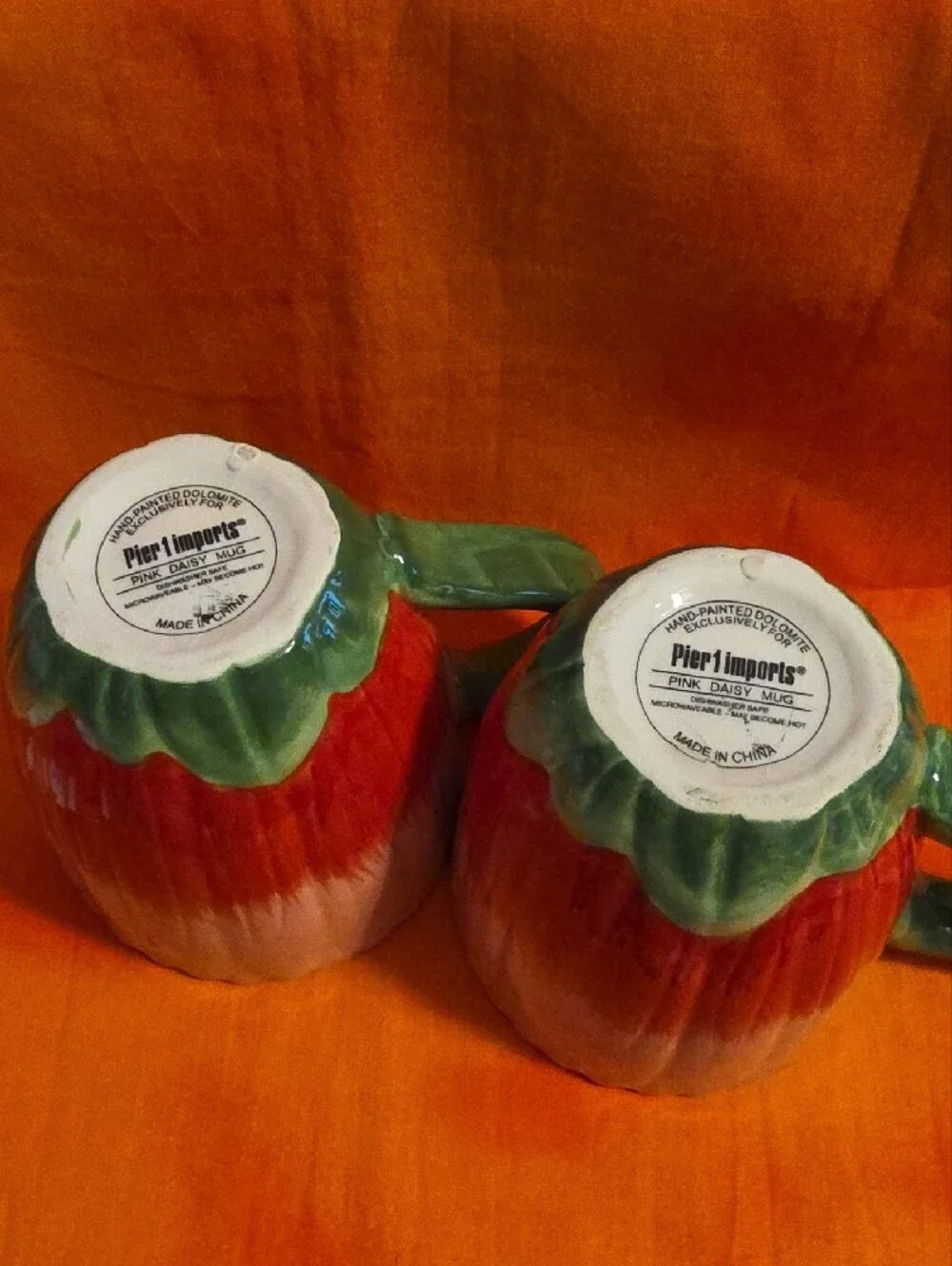 Pier 1 Imports Set of 2 Pink Daisy Flower Mugs Ceramic Pink Red Green